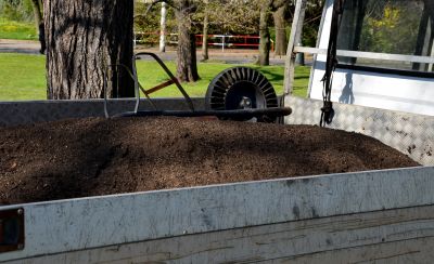 Organic Mulch Delivery