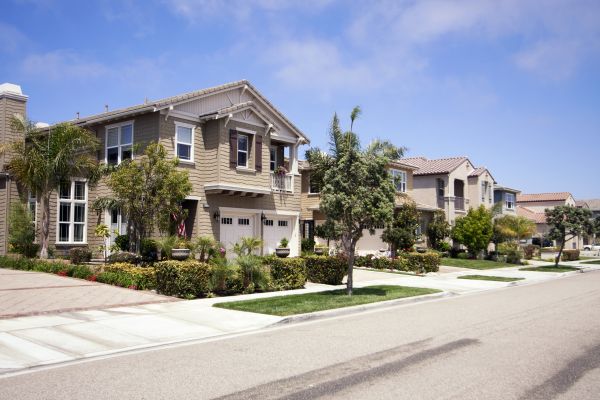 Neighborhood Landscaping in Chesterfield